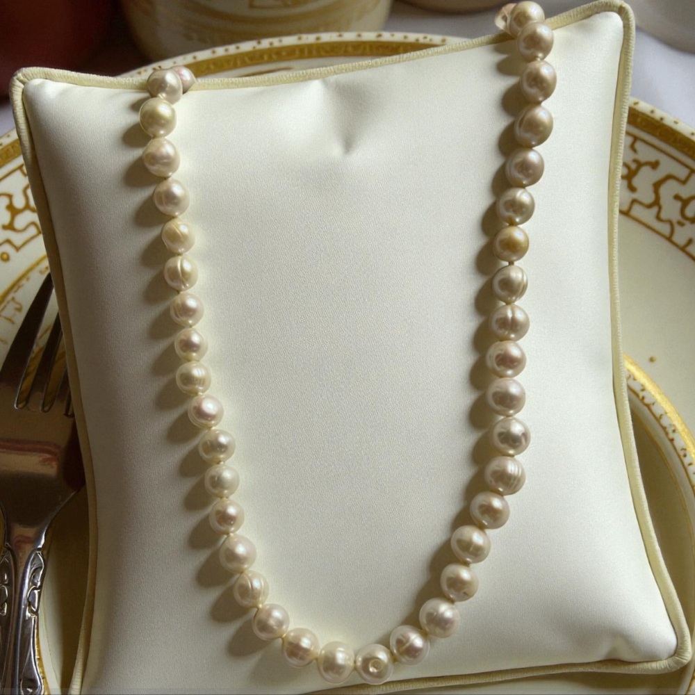 Lustrous 7–9mm Pearl Necklace w Sterling Silver Clasp – 18"